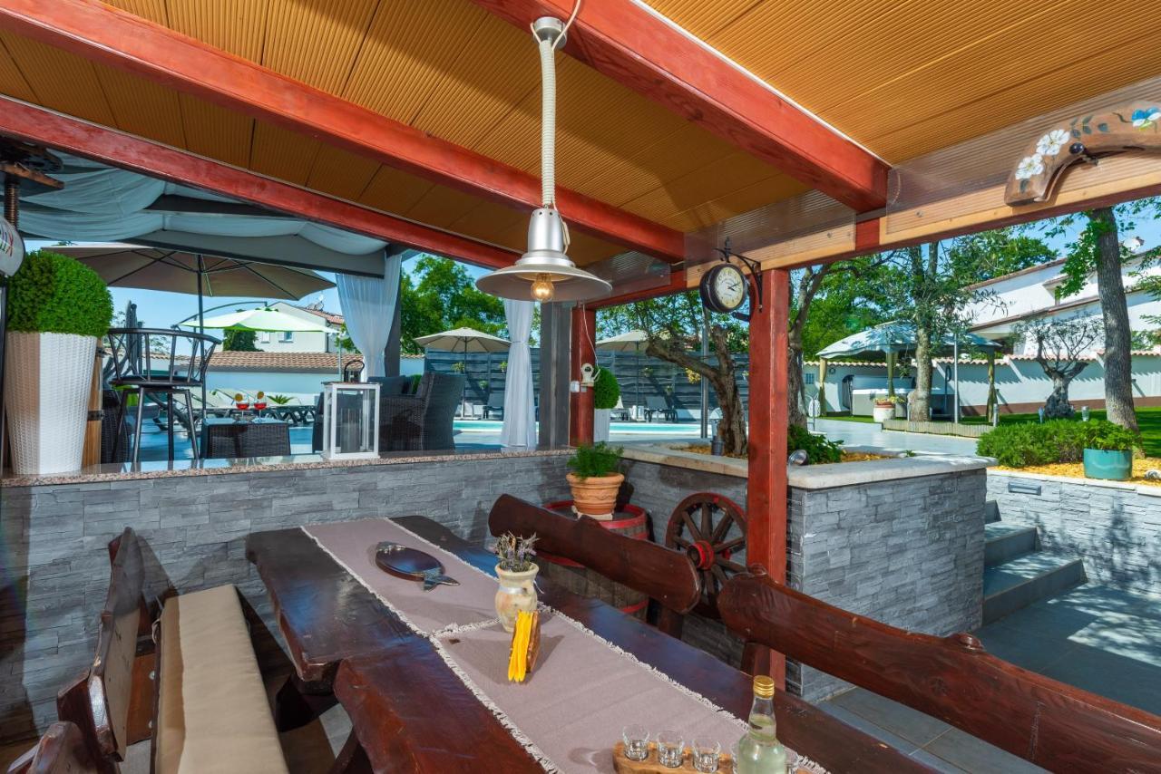 Apartment Felix Poreč Dış mekan fotoğraf